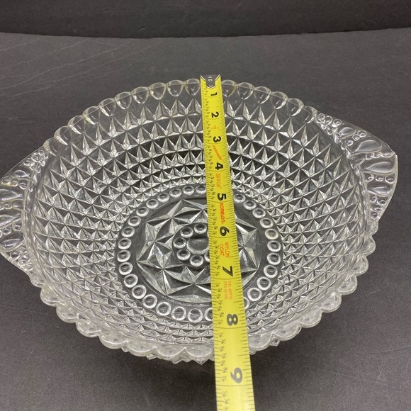 Vintage Clear Glass Diamond Pattern Star Flower Bottom Scalloped Edge & Handles - Picture 4 of 10